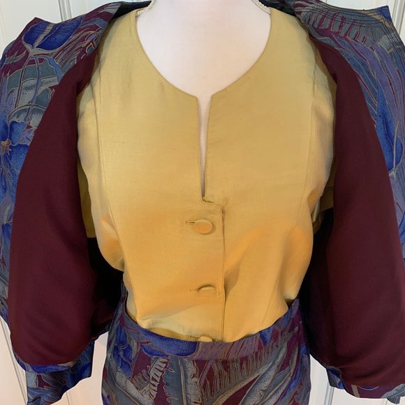 Couture 3 piece Silk Blouse & Skirt Set w/Blazer - Picture 5 of 11